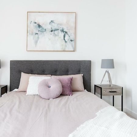 2 Bedrooms Apartment ดอนคาสเตอร์ ภายนอก รูปภาพ