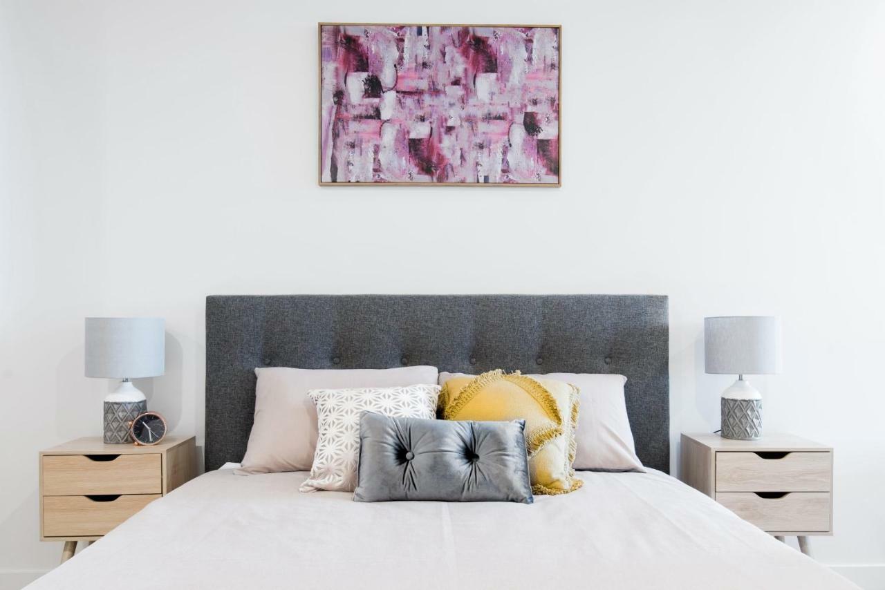 2 Bedrooms Apartment ดอนคาสเตอร์ ภายนอก รูปภาพ